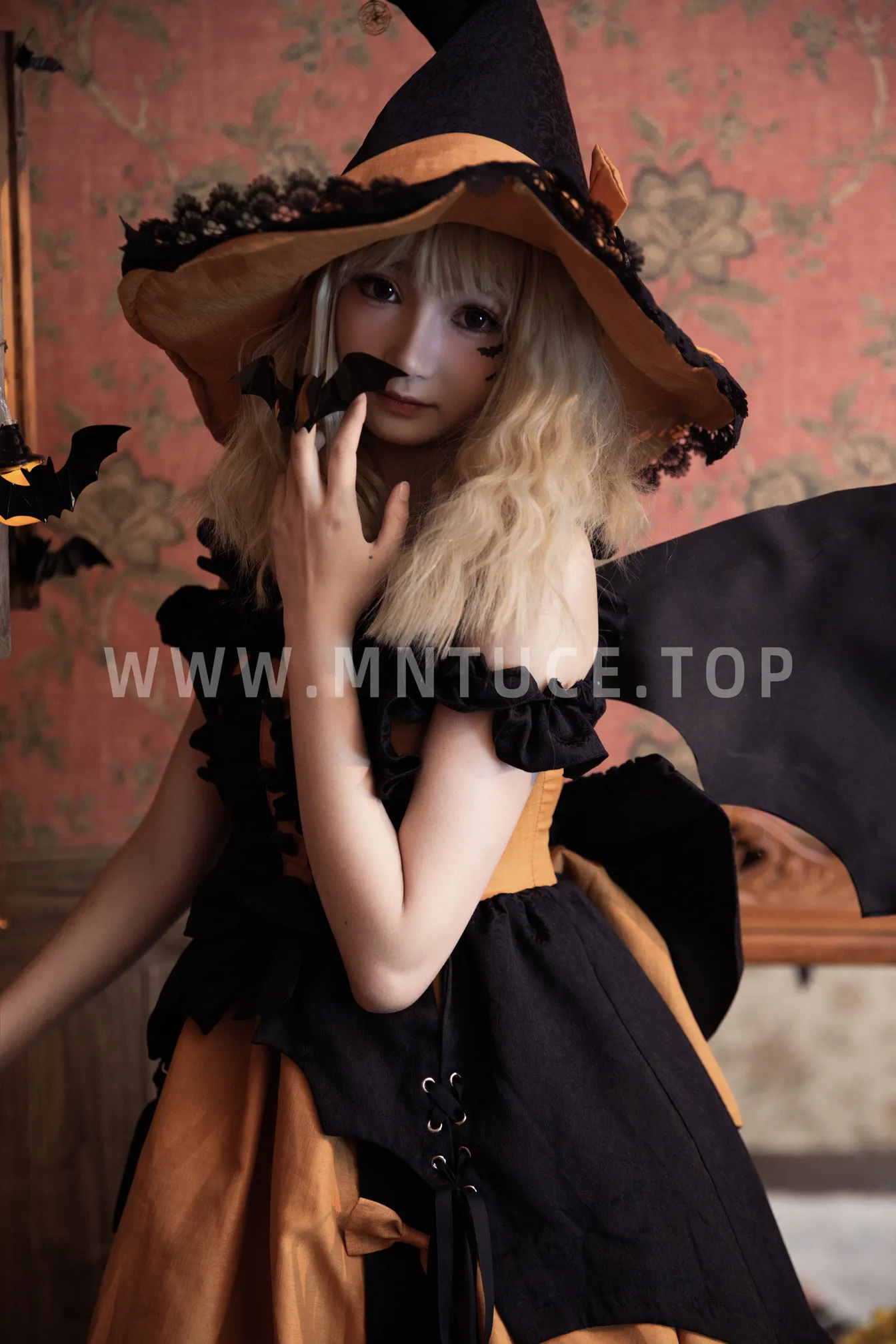 [YITUYU] 2022.12.01 Vol.2569 – Trick or Treat Ayao#[22P]-17