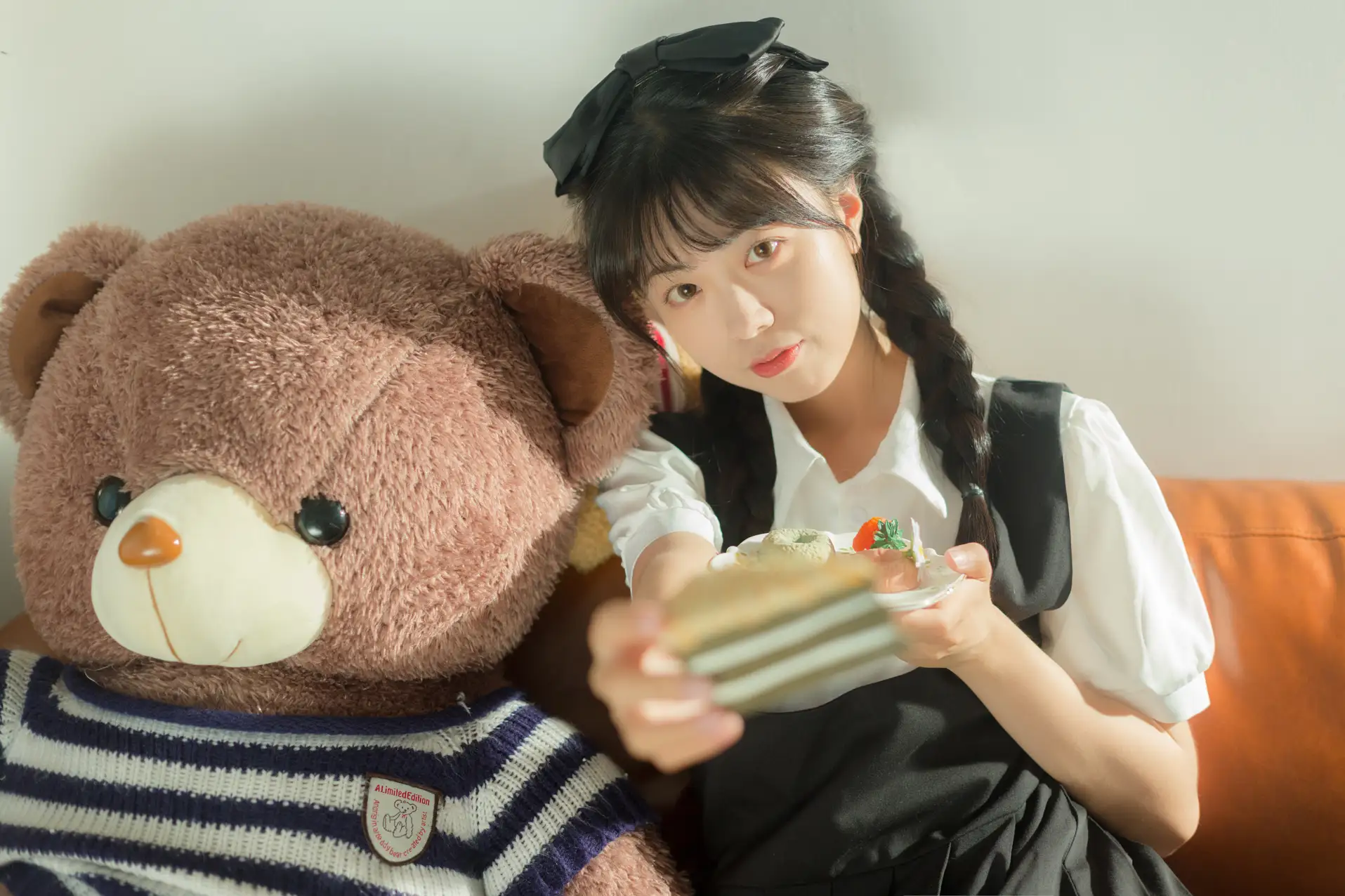 [YITUYU] 2022.07.12 Vol.1453 – Tell the secret to the little bear Cute bubbles#[34P]-28