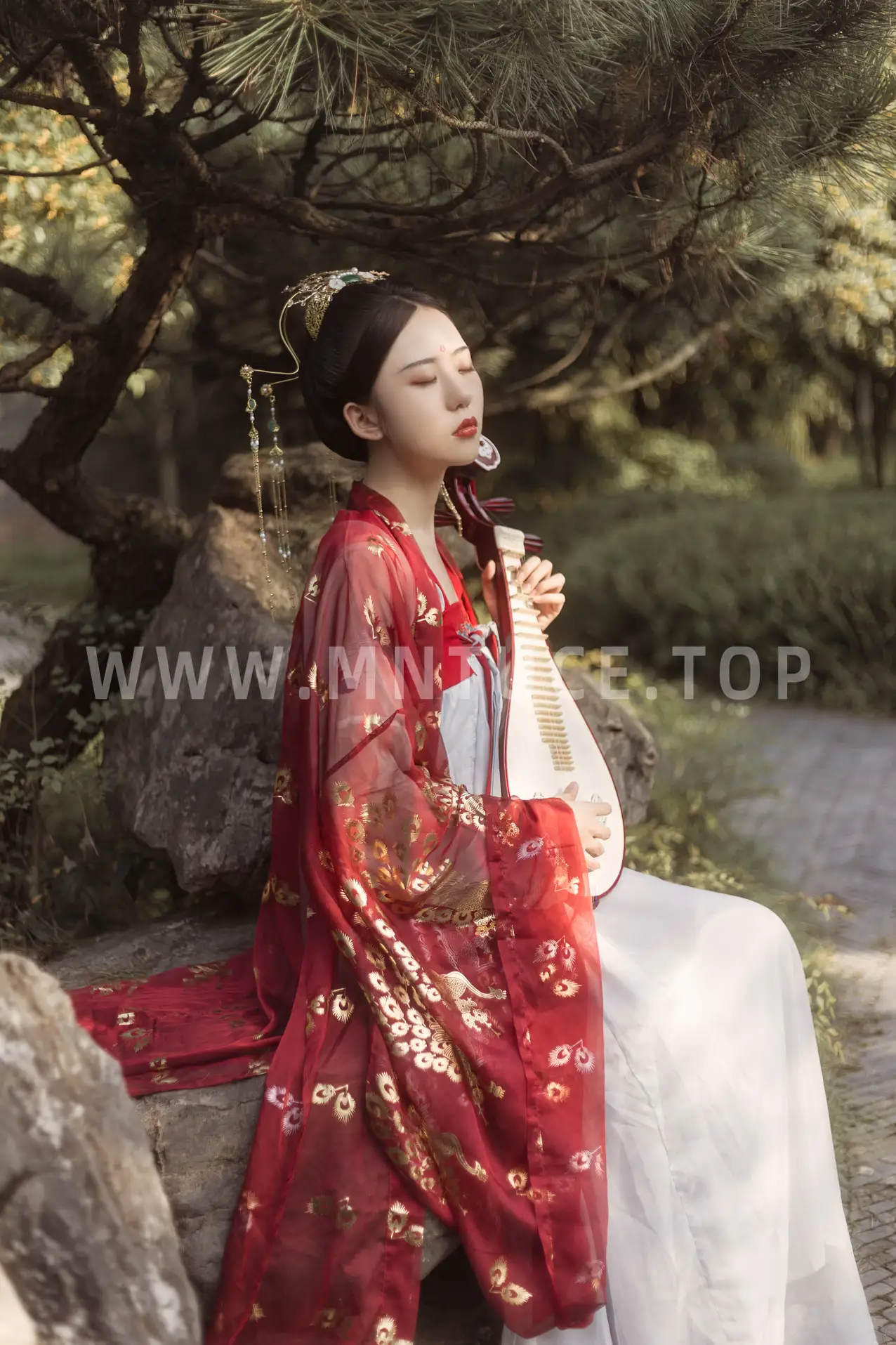 [YITUYU] 2021.08.31 Vol.203 – The sweet-scented osmanthus falls when people are idle Model collection#[25P]-18