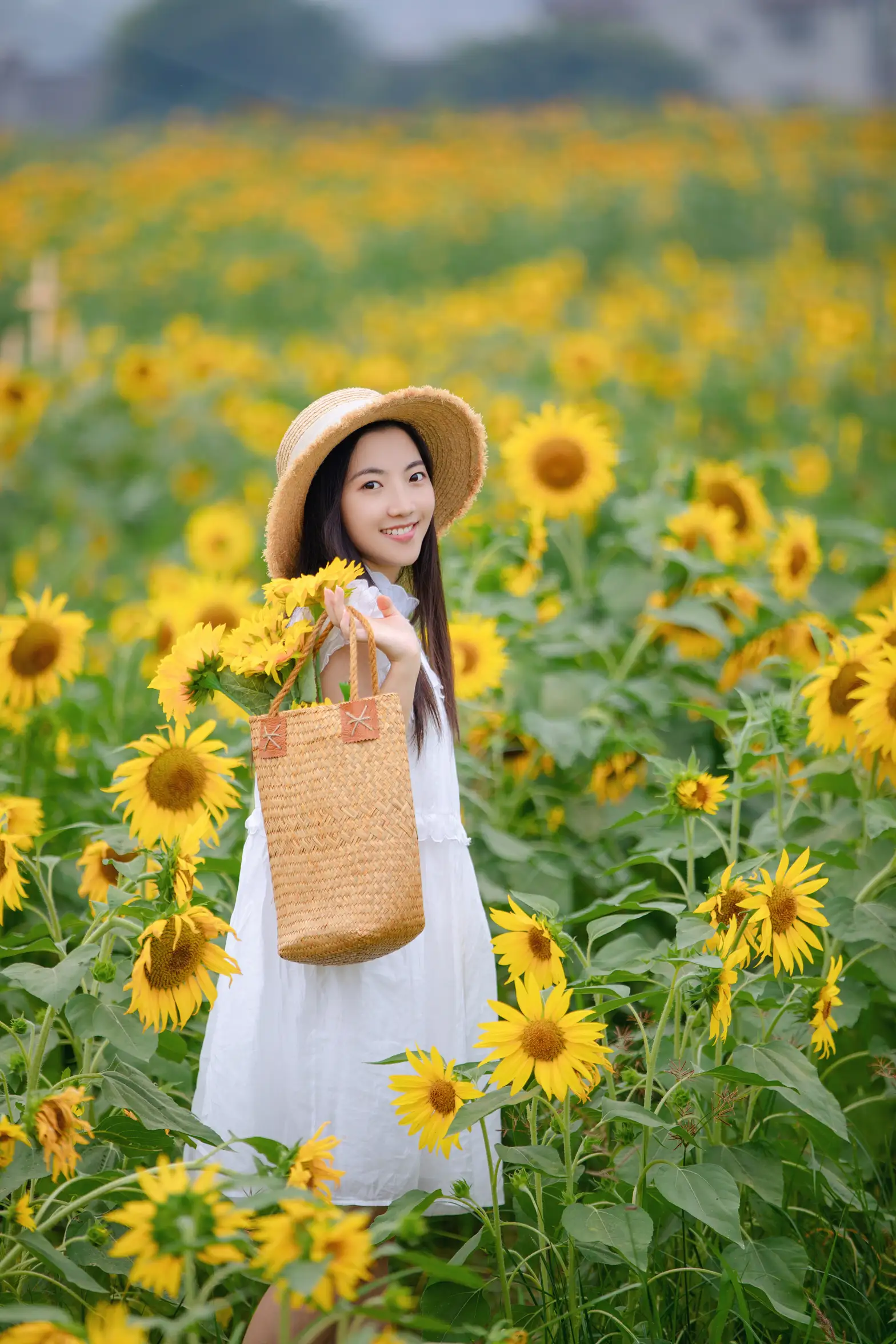 [YITUYU] 2022.08.22 Vol.1766 – Sunflower Girl chestnut#[22P]-3